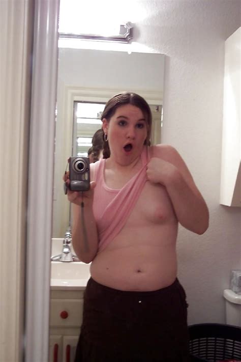chubby small tits - 112 (339) Porn Pic - EPORNER