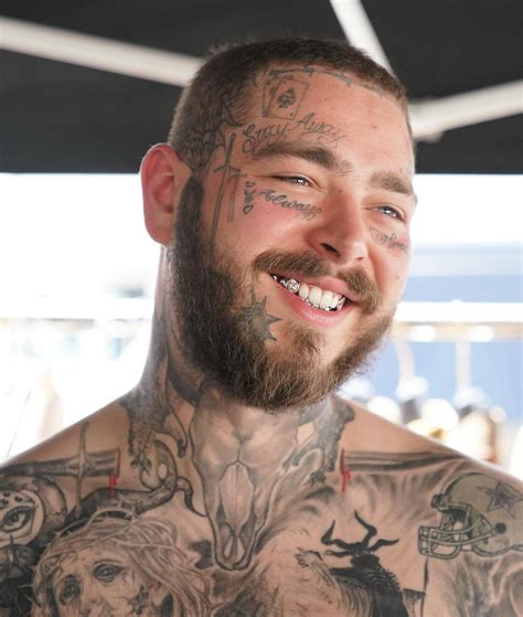 Post Malone Wiki, Age, Height, Parents, Wife, Daughter, Career, Net ...