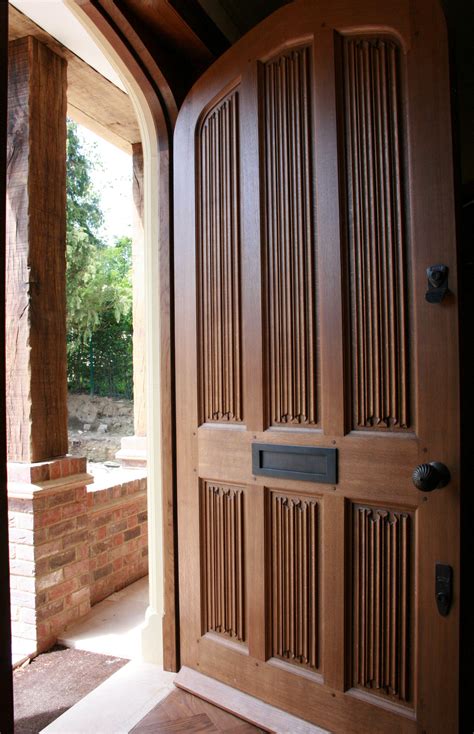 Traditional front doors: 16 design ideas | Traditional front doors ...
