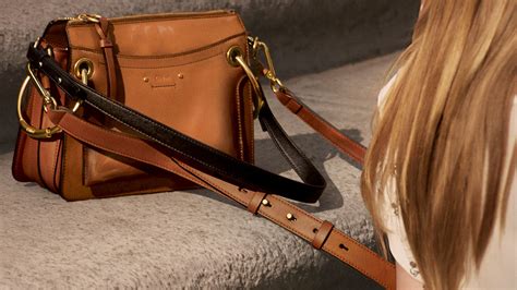Chloé Official Website / Designer clothes, bags, fragrance