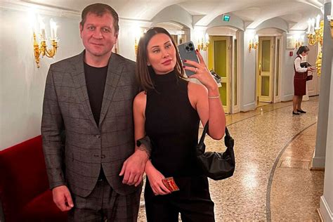 Жена Александра Емельяненко высказалась об алкогольной зависимости ...