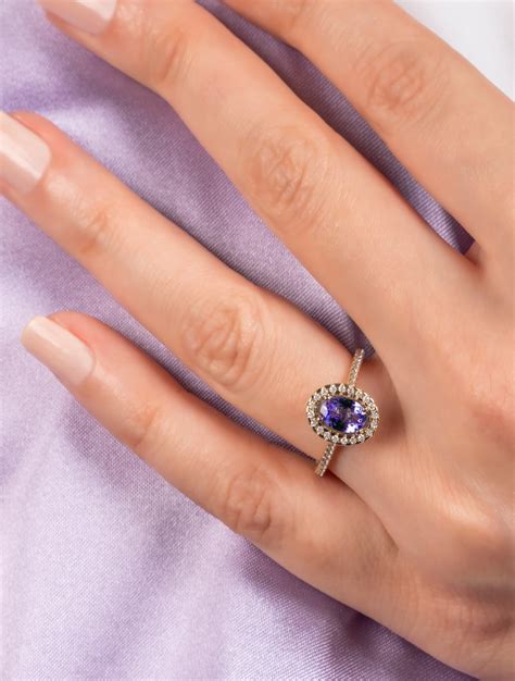 Купете персонализирани годежни пръстени | GLAMIRA.bg