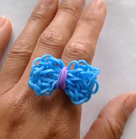 Super Simple Rainbow Loom Bow | Rainbow loom, Rainbow loom patterns ...