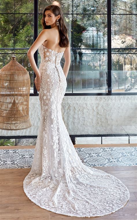 Bridal Gowns — Colby Bridal