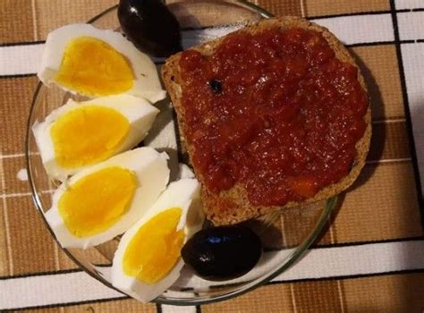 Малка, засищаща закуска | Закуски