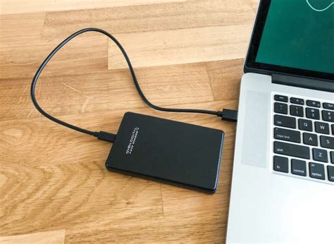 Pengertian External Hard Drive: Jenis, Fungsi dan Cara Kerjanya - Thursdays
