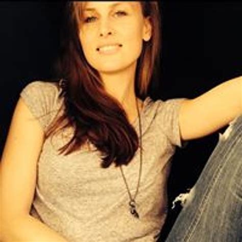 Stream Annie Kleis Jørgensen music | Listen to songs, albums, playlists ...