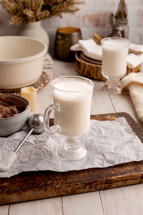 3 Ingredient Vanilla Milk with Chocolate Whipped Cream