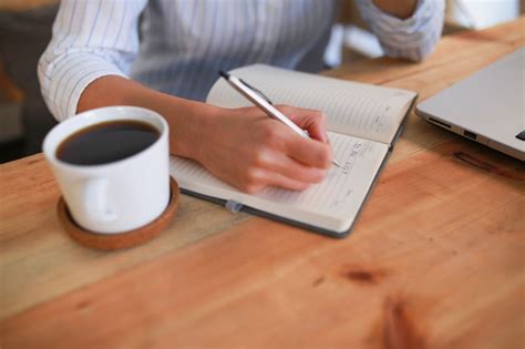 weekly routine ideas  stay organized budgeting couple