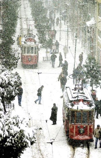 ΤΟΥΡΚΙΚΑ ONLINE: ΚΩΝΣΤΑΝΤΙΝΟΥΠΟΛΗ - Istiklal Caddesi {ΜΕΡΟΣ 2}