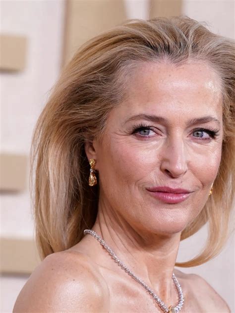 „Enemies to Lovers“: Fünf Bücher wie "Maxton Hall"