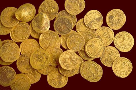 Huge Trove of Byzantine Gold Coins Unearthed in Israel | Sci.News