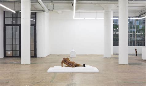 Isabelle Albuquerque: Sextet - Exhibitions - Nicodim Gallery