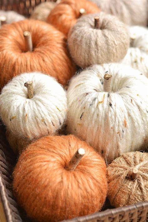 Transform Styrofoam Pumpkins into Beautiful Chunky Yarn Decorations