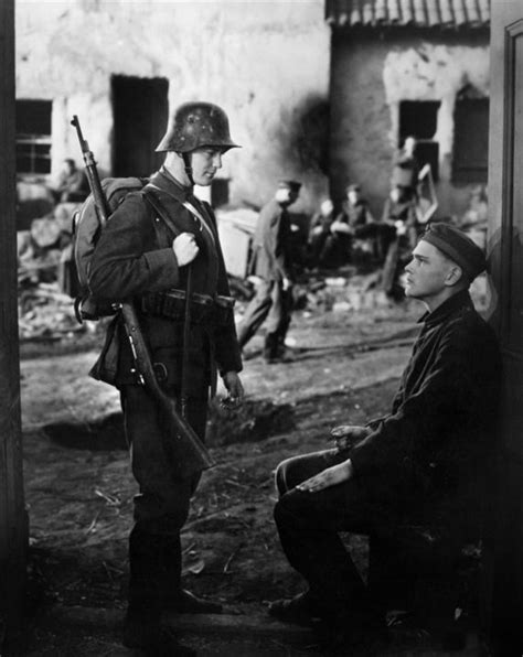 Photo du film A l'Ouest, rien de nouveau - Photo 9 sur 15 - AlloCiné