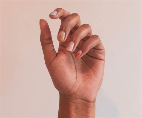 brown girl hands  changing  beauty industry  everygirl