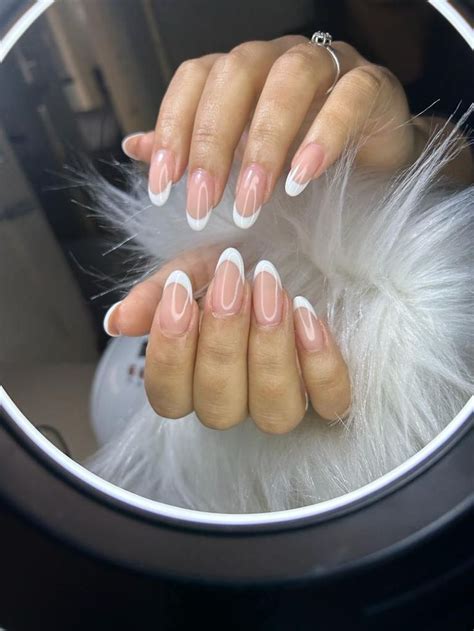 Unha Fibra De Vidro Francesinha - Unha decorada francesinha arredondada | Unhas de fibra de vidro, Unhas ...