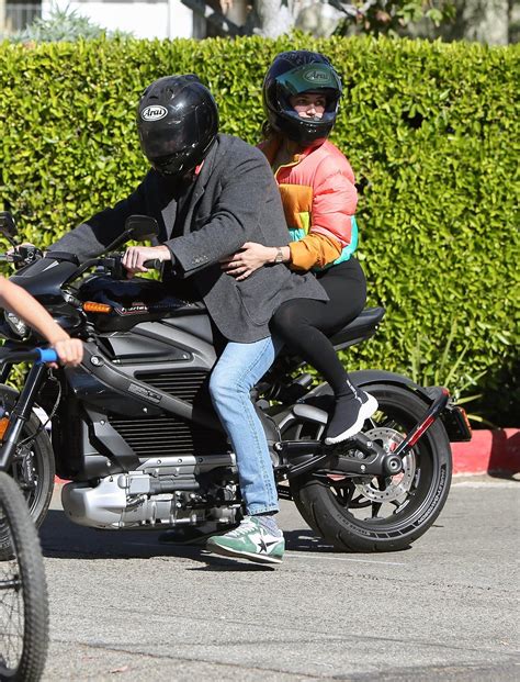 Ana de Armas Nude & LEAKED Porn And Topless Sex Scenes