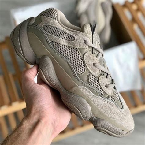 Кроссовки Мужские и Женские Adidas Yeezy Boost 500 Beige / Адидас Изи ...