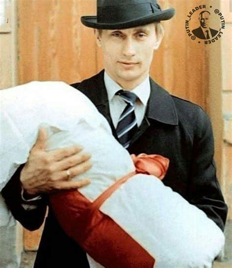Семейный альбом Владимира Владимировича Путина (60 фото) ⚡ Фаник.ру