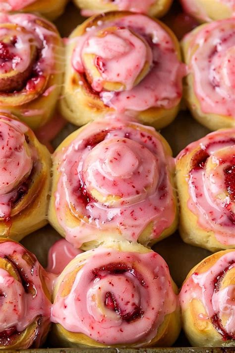 Pink cinnamon rolls – Artofit