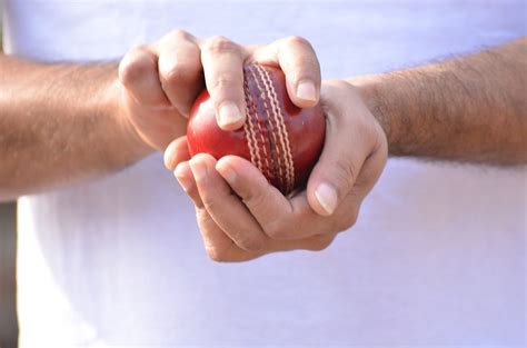 All Types of Bowling in Cricket: The Complete Guide - Its Only Cricket