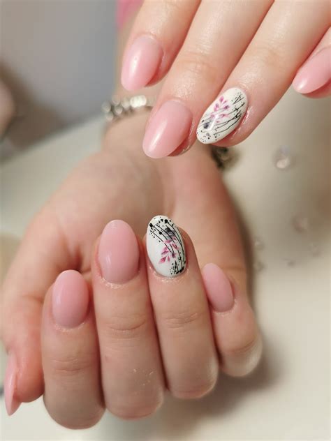 Boutique Nail Lounge added a new photo. - Boutique Nail Lounge