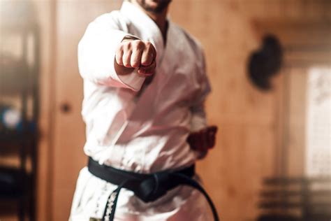 Boxing vs Karate: Different Stances, Gloves, Punch (For Fitness, Self ...