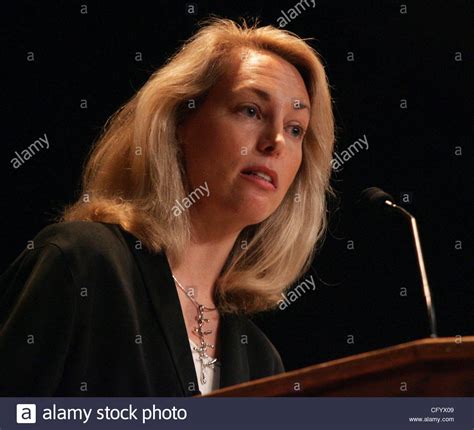 Valerie plame wilson hi-res stock photography and images - Alamy