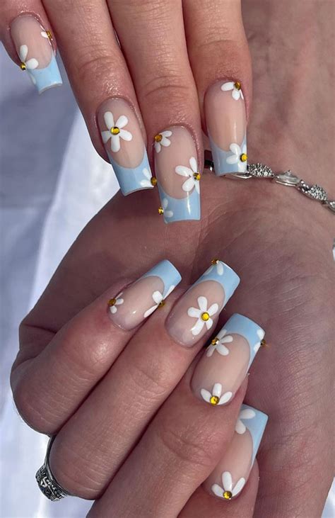 Bloom into Summer with Gorgeous Floral Nail Designs : Blue French Tips