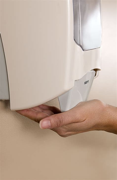 Free picture: hand, healthcare, practitioner, receiving, antibacteria, soap