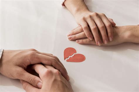 Il Dolore Del Divorzio Terapia Mediazione E Cura Della Famiglia Separata