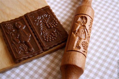 Скалка для пряников и печенья девочка и рябина пряничная скалка в ...