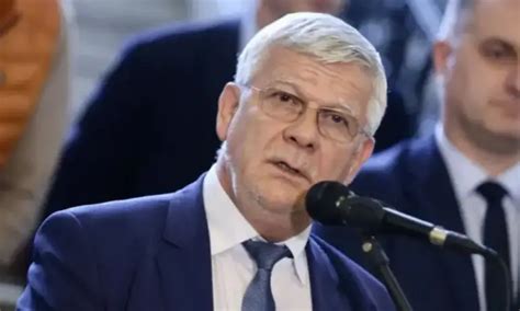 Вътев наказа директора на ловно стопанство „Искър“ заради заповедта за ...