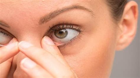 Infekcija oka : Simptomi, Uzroci, Komplikacije, Lečenje, Prevencija