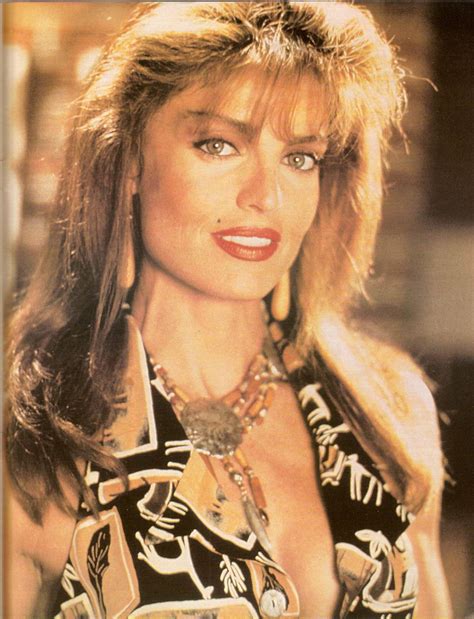 Tracy SCOGGINS : Biography and movies