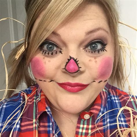 Scarecrow makeup | Scarecrow makeup, Halloween face makeup, Face makeup