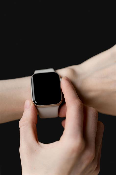 Apple Watch Se Photos, Download The BEST Free Apple Watch Se Stock ...