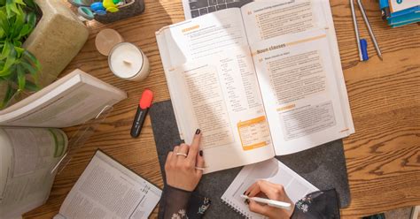 Рівень Pre-Intermediate в англійській мові: вміння та навички • Grade.ua