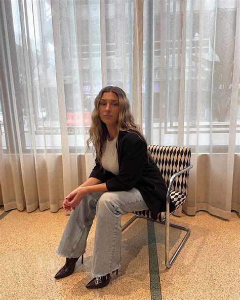 ABBEY (@itsabbeywilson) • Instagram photos and videos