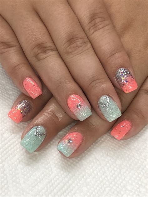 coral color nail art 1