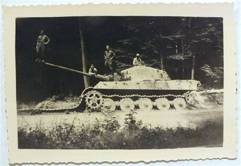 Original WW2 captured King Tiger photo — Postimages