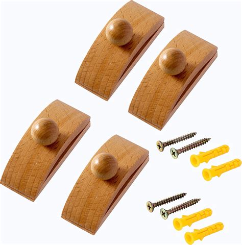 Floating designs will define the next style of tapestry hanger 4