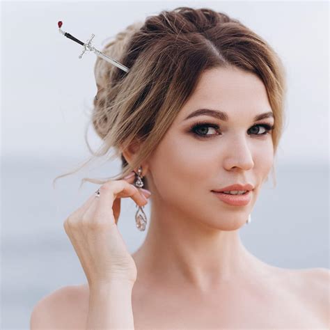 hair accessories for updo 8