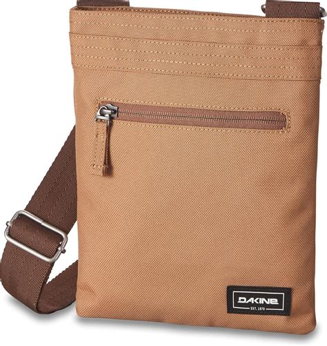 Dakine Brand • Best Travel Products • Travelsfera