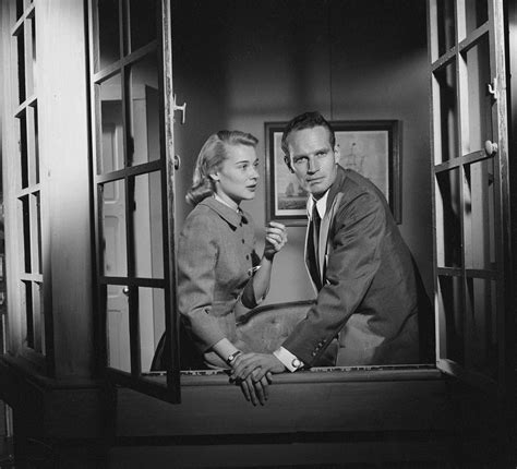 Hope Lange