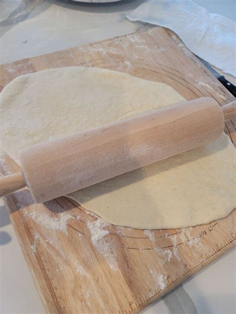 Ajarski Khachapuri (Georgian Cheesy Bread) | Foodtalk