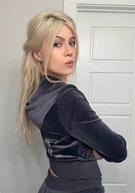 Stasia ♡ (@stasiatwitch) | TikTok