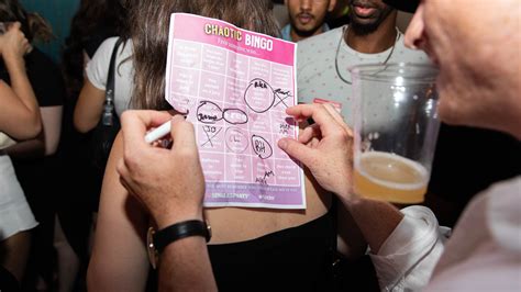 What It’s Like at the Chaotic Singles Parties - The New York Times