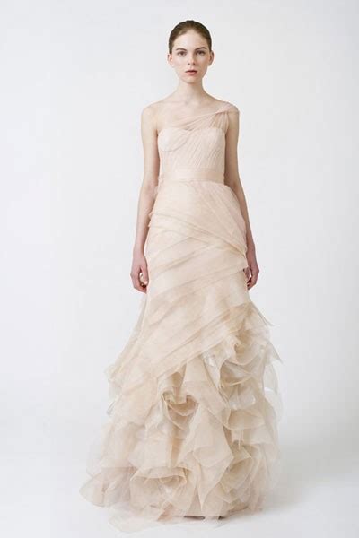 Свадебные платья весна-лето 2011: Вера Вонг (Vera Wang)